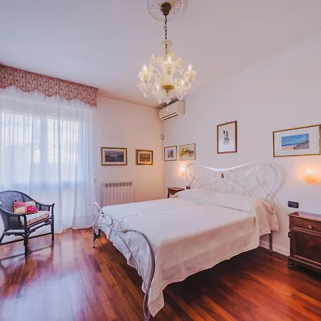 Oasi By Interhome * فياريجيو